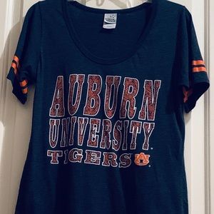 Crew neck Auburn tee